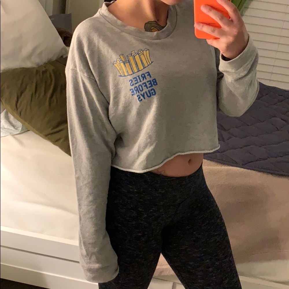 FRIES BEFORE GUYS Cropped Sweatshirt